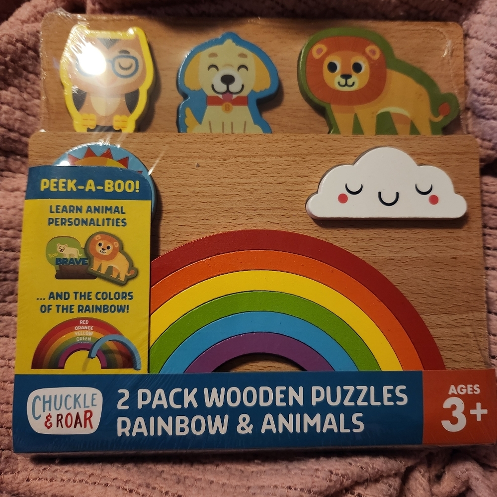 Chuckle and Roar Wood puzzle NEW